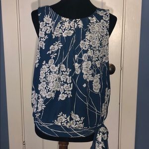 Cherry blossom sleeveless blouse.